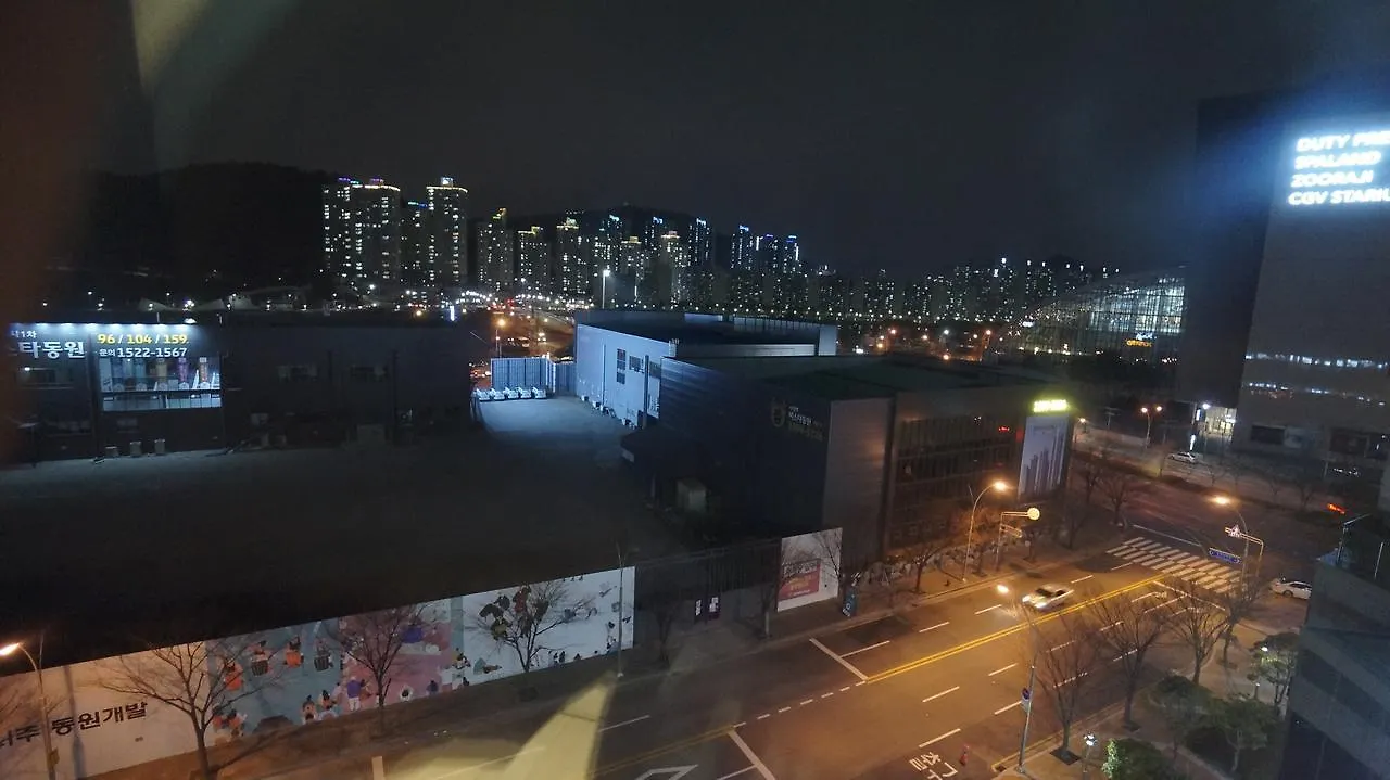 Haeundae Centum Luxury Residence Busan 0*,  South Korea